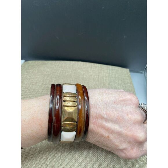 Vintage Brass & Wood Bangle Bracelet Brown Retro Jewelry Wide Cuff - Picture 8 of 8